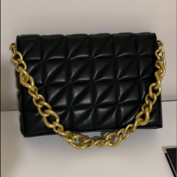 One mini and one medium size zara bag . - Picture 3 of 6